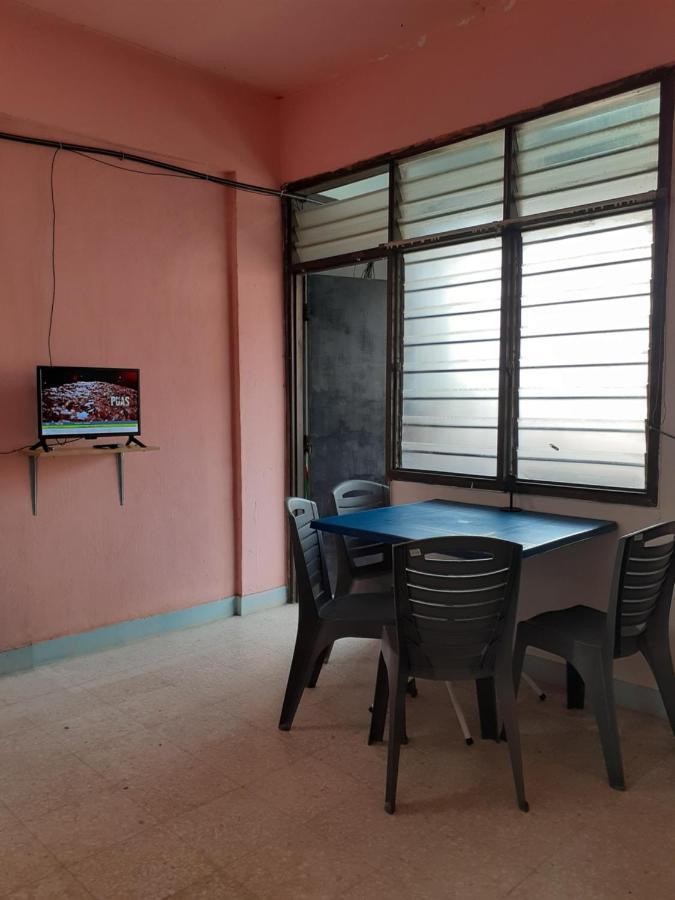 Homestay Idaman Tun Hussein - Harga Untuk 1 Rumah ,1 Bilik ,1 Bilik Air 4 Single Bed - Not Sharing Perai Dış mekan fotoğraf
